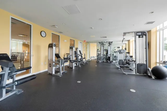 $525,000 | 1755 East Hallandale Beach Boulevard, Unit 1502E, Hallandale Beach, FL 33009