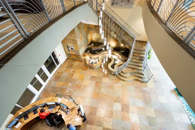 $525,000 | 1755 East Hallandale Beach Boulevard, Unit 1502E, Hallandale Beach, FL 33009