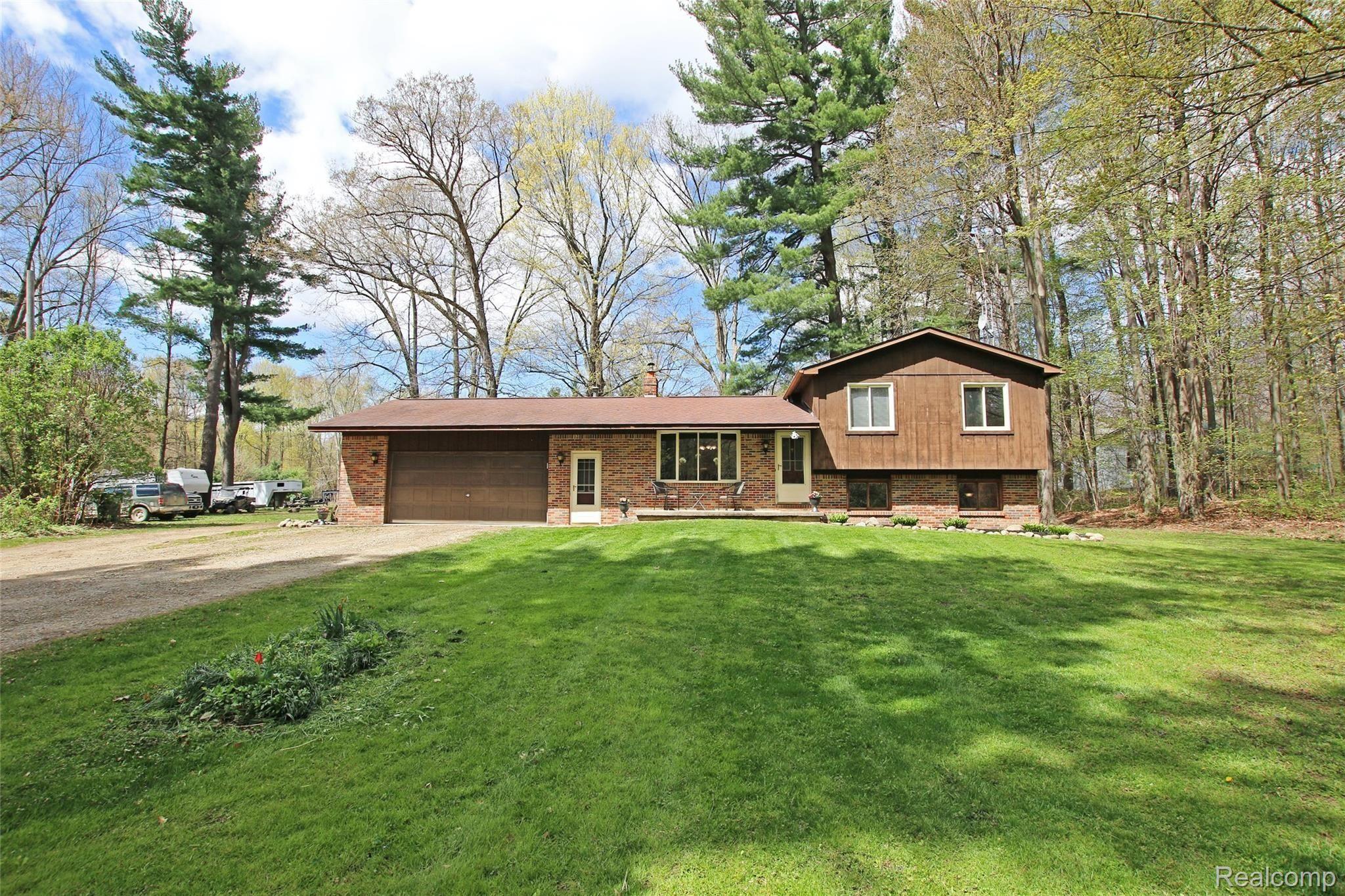 4095 Flint River Road Columbiaville, MI 48421 - Photo 1 of 84 4) Front.jpg