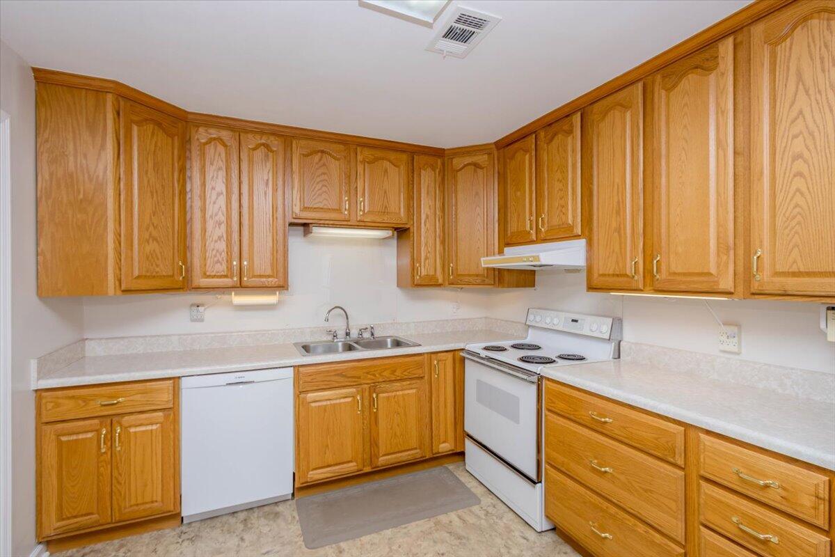 2145 Hillsinger Road Augusta, GA 30904 - Photo 11 of 50 Kitchen