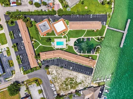 $295,000 | 850 Palm Street, Unit F2, Marco Island, FL 34145