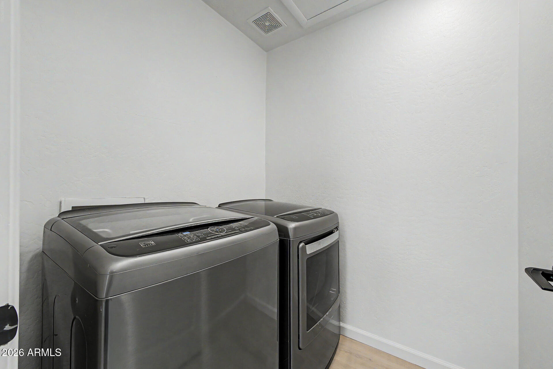 451 South Hawes Road, Unit 27 Mesa, AZ 85208 - Photo 24 of 27 a utility room with dryer and washer
