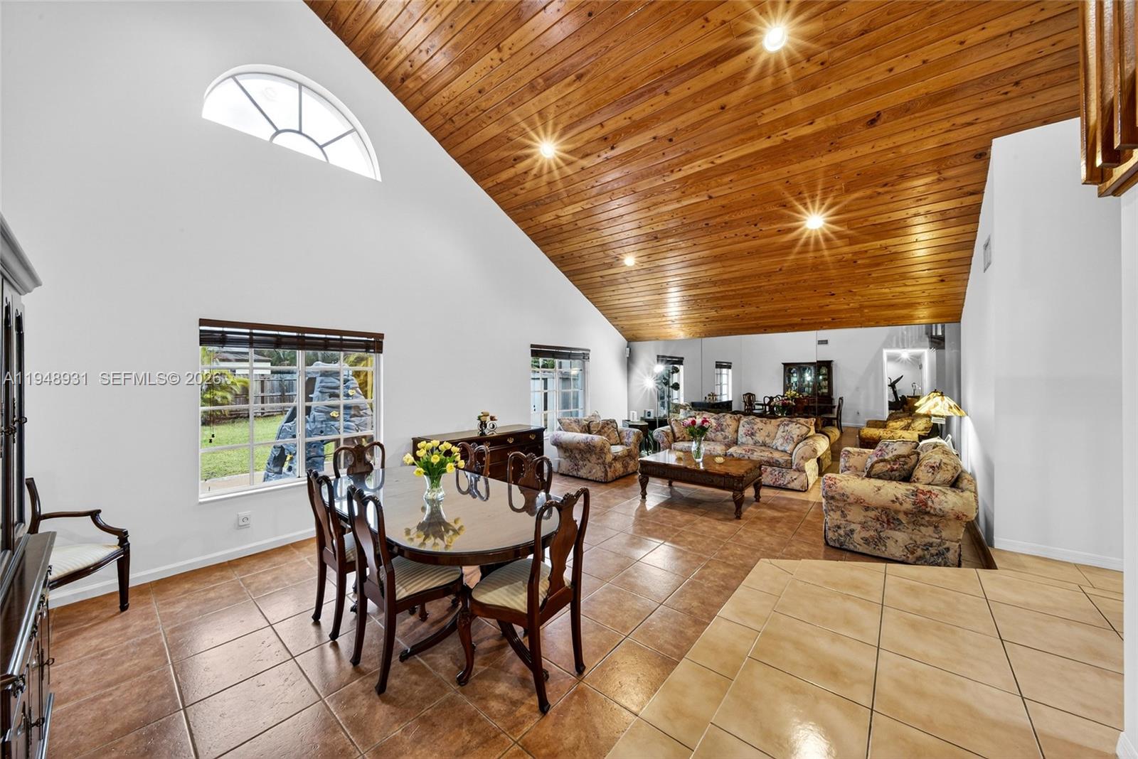 10720 Southwest 142nd Avenue Miami, FL 33186 - Photo 15 of 65