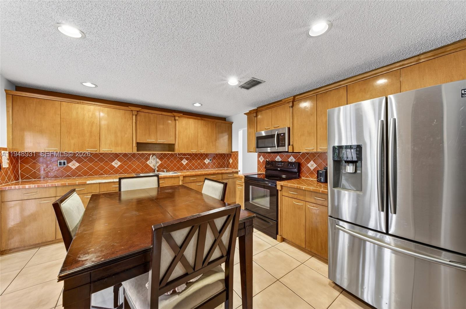 10720 Southwest 142nd Avenue Miami, FL 33186 - Photo 22 of 65