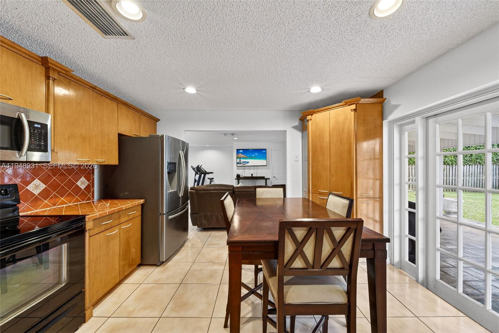 10720 Southwest 142nd Avenue Miami, FL 33186 - Photo 25 of 65