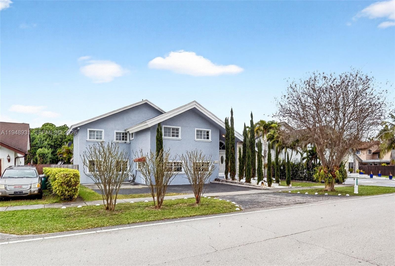 10720 Southwest 142nd Avenue Miami, FL 33186 - Photo 7 of 65