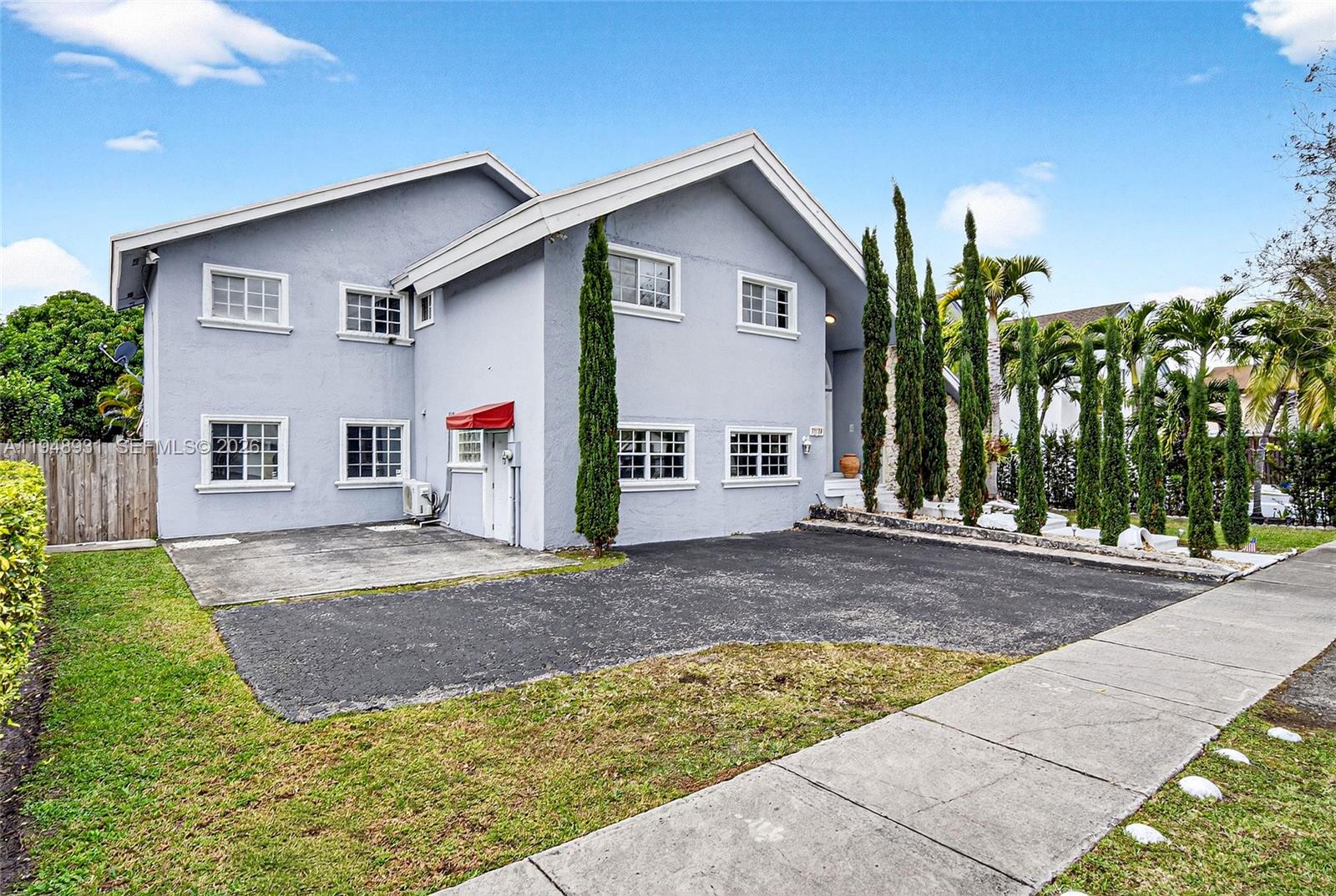 10720 Southwest 142nd Avenue Miami, FL 33186 - Photo 9 of 65