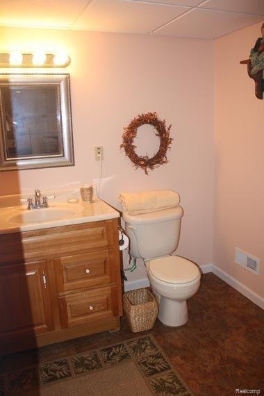 1705 Roslyn Road Grosse Pointe, MI 48236 - Photo 15 of 19 1705R6a.jpg