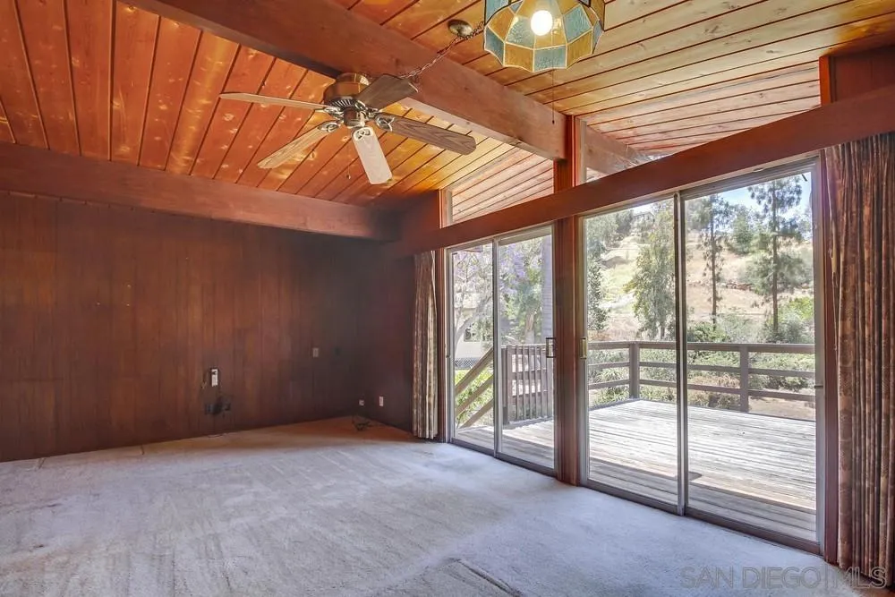 8680 Golf Drive Spring Valley, CA 91941 - Photo 25 of 70 a view of an empty room with a window