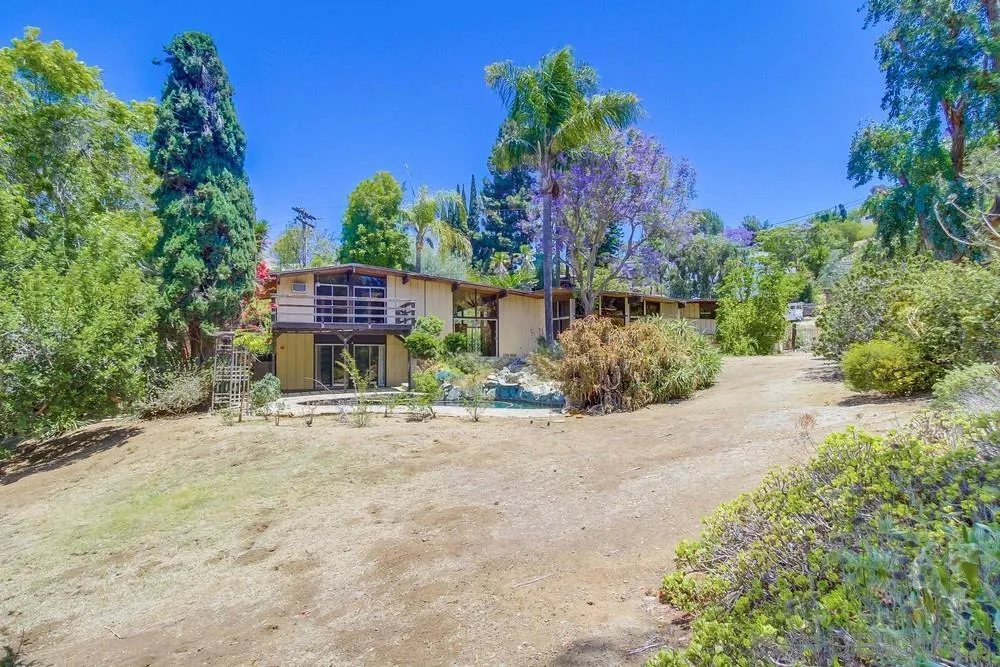 8680 Golf Drive Spring Valley, CA 91941 - Photo 58 of 70 front view of a house with a street