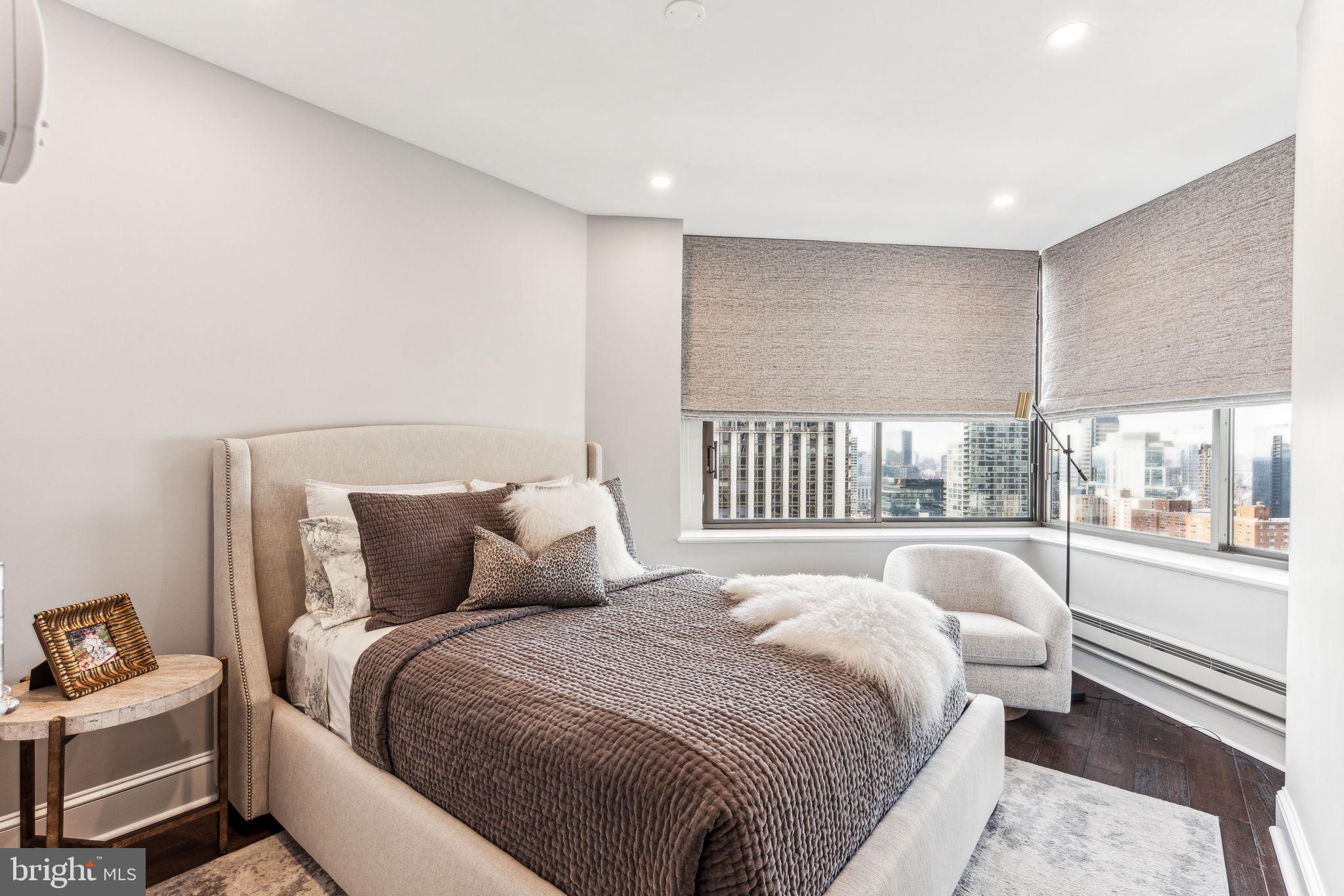 210 West Rittenhouse Square, Unit 2202 Philadelphia, PA 19103 - Photo 10 of 25 Gallery Image 10