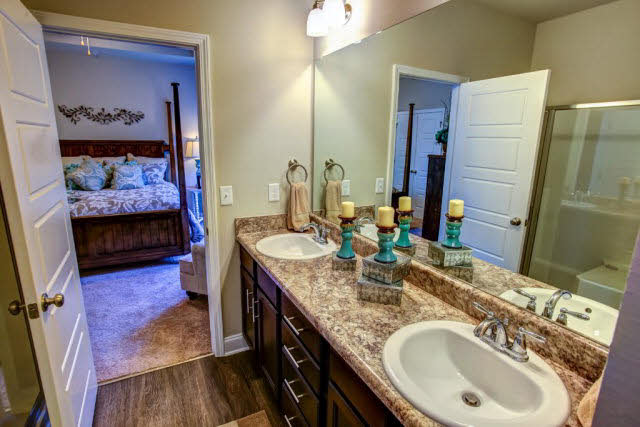 6825 B Spaniel Drive, Unit 29B Daphne, AL 36527 - Photo 8 of 13 Master Bathroom