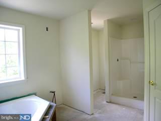 166 Tylers Lake Road Sewell, NJ 08080 - Photo 5 of 6 Gallery Image 5