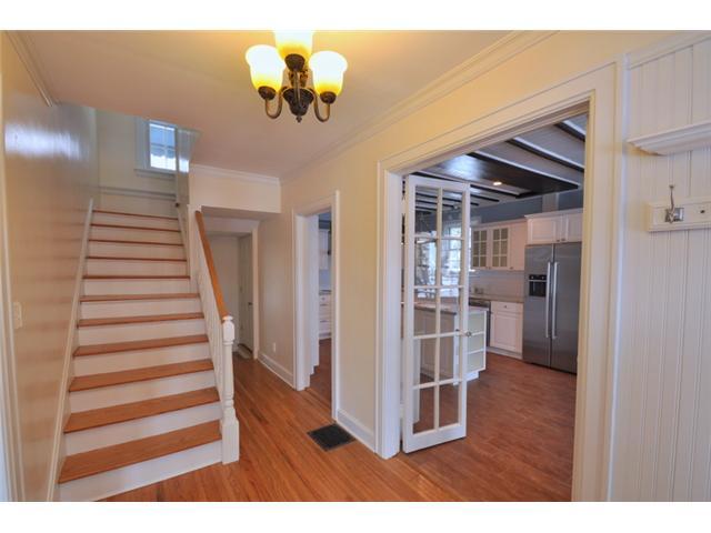 1759 Bedford Road Columbus, OH 43212 - Photo 3 of 21