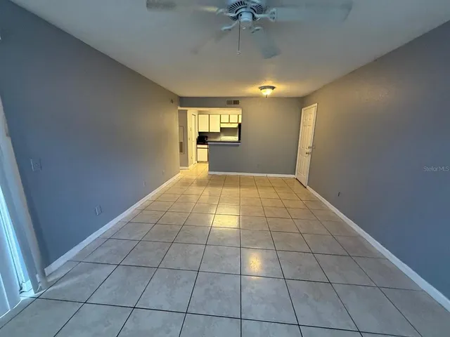 $1,200 | 1025 South Hiawassee Road, Unit 2213, Orlando, FL 32835