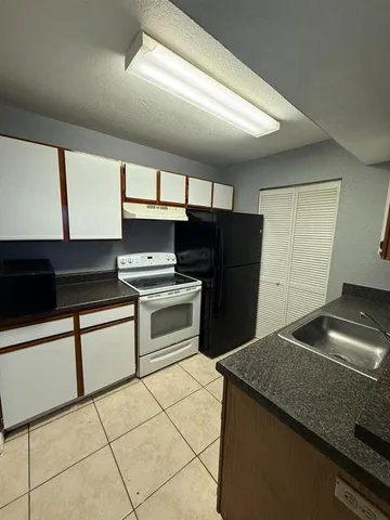 $1,200 | 1025 South Hiawassee Road, Unit 2213, Orlando, FL 32835