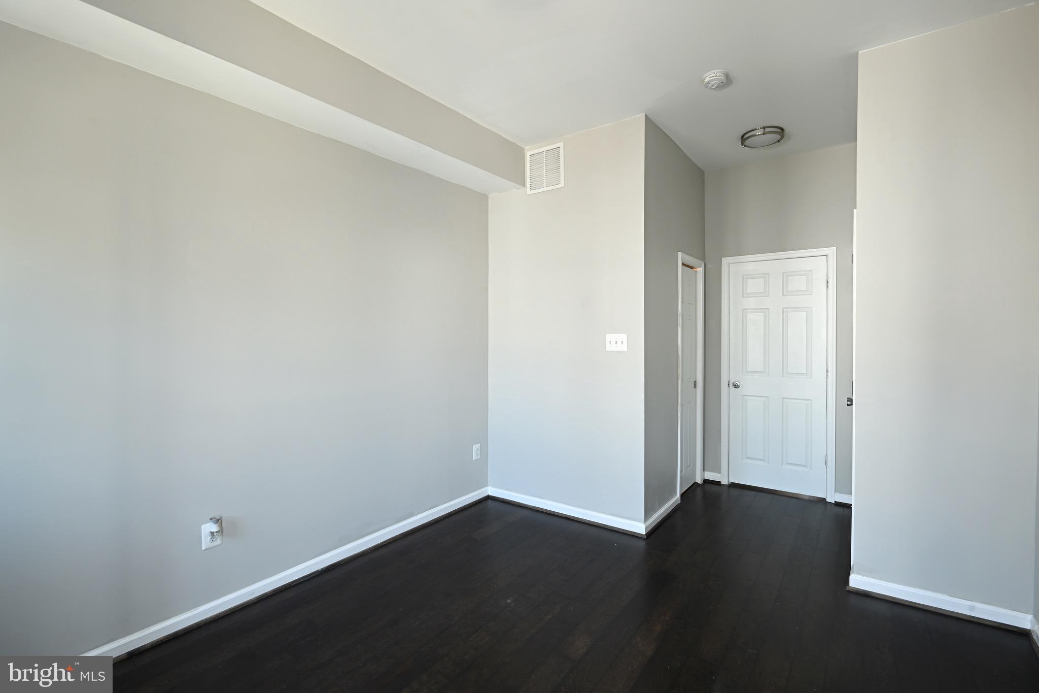 1747 Clarkson Street Baltimore, MD 21230 - Photo 14 of 28