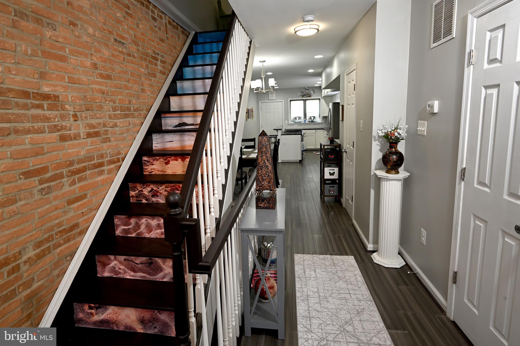 1747 Clarkson Street Baltimore, MD 21230 - Photo 3 of 28