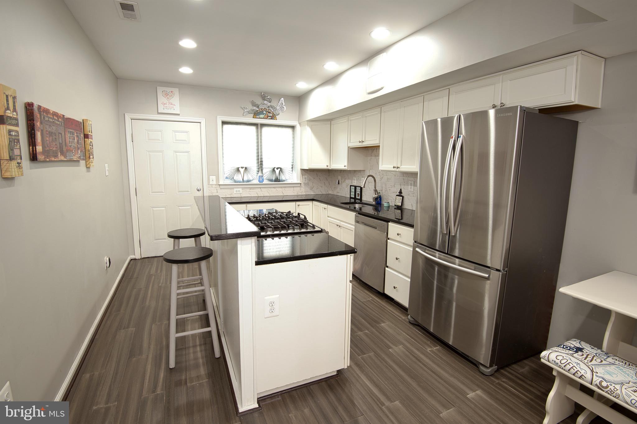 1747 Clarkson Street Baltimore, MD 21230 - Photo 8 of 28
