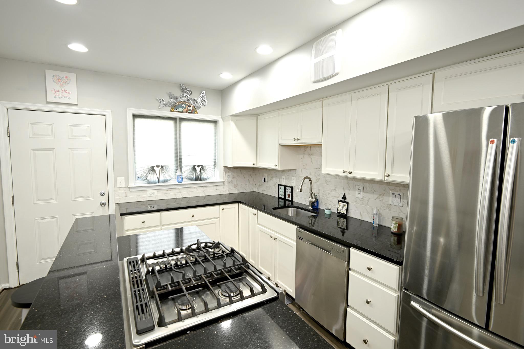 1747 Clarkson Street Baltimore, MD 21230 - Photo 9 of 28