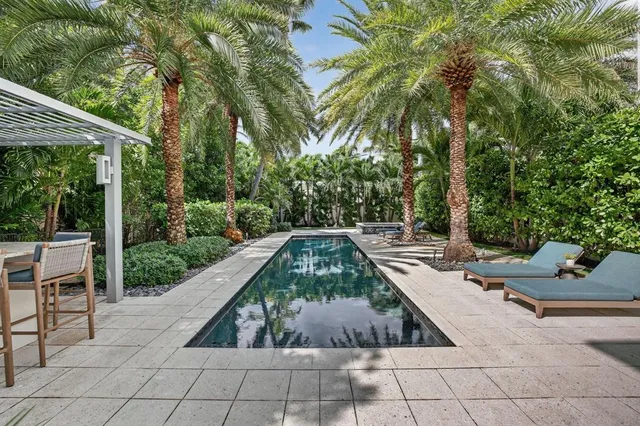 $6,495,000 | 2401 North Atlantic Boulevard, Fort Lauderdale, FL 33305