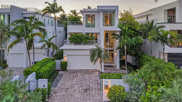 $6,495,000 | 2401 North Atlantic Boulevard, Fort Lauderdale, FL 33305