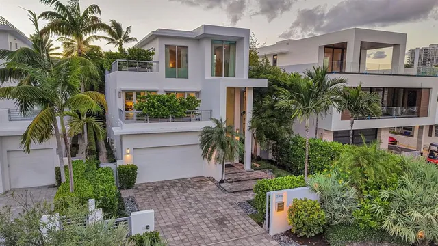 $6,495,000 | 2401 North Atlantic Boulevard, Fort Lauderdale, FL 33305