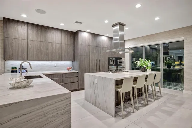 $6,495,000 | 2401 North Atlantic Boulevard, Fort Lauderdale, FL 33305