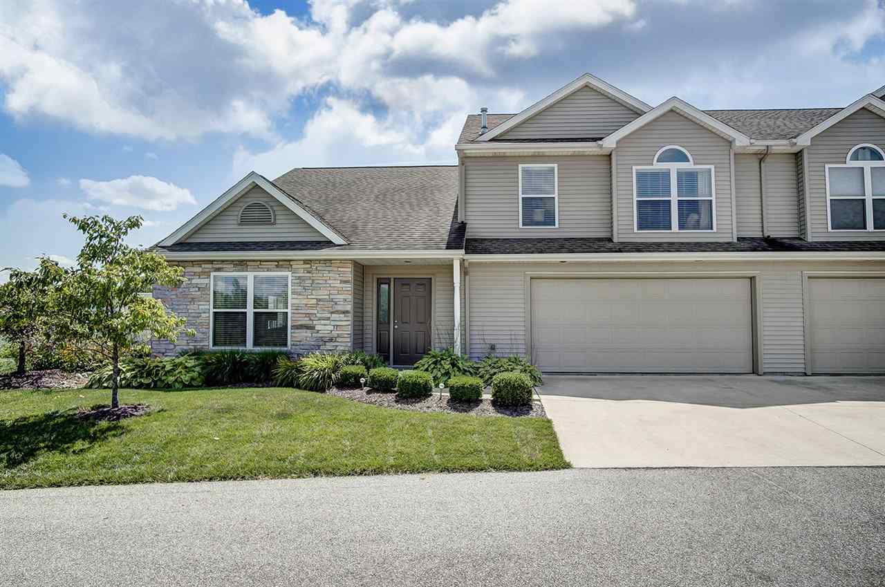 9928 Oak Trail Road Fort Wayne, IN 46825 - Photo 1 of 30