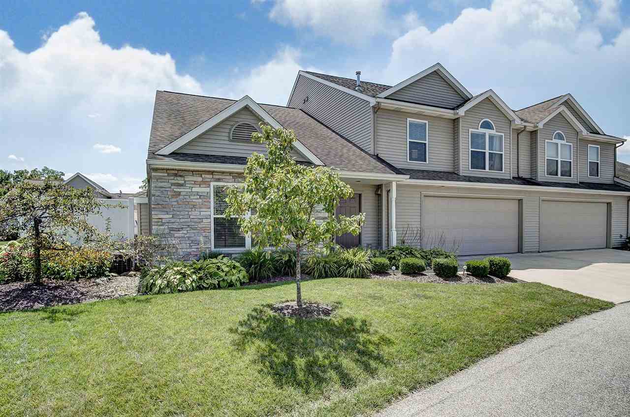 9928 Oak Trail Road Fort Wayne, IN 46825 - Photo 2 of 30