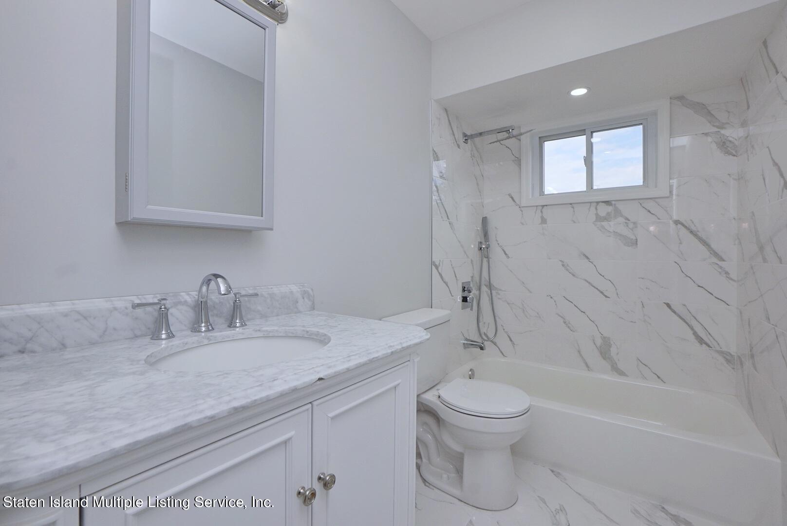 212 Green Valley Road Staten Island, NY 10312 - Photo 10 of 17 8C3B3595-BEDC-4DF2-B281-C4CDC9D8C690