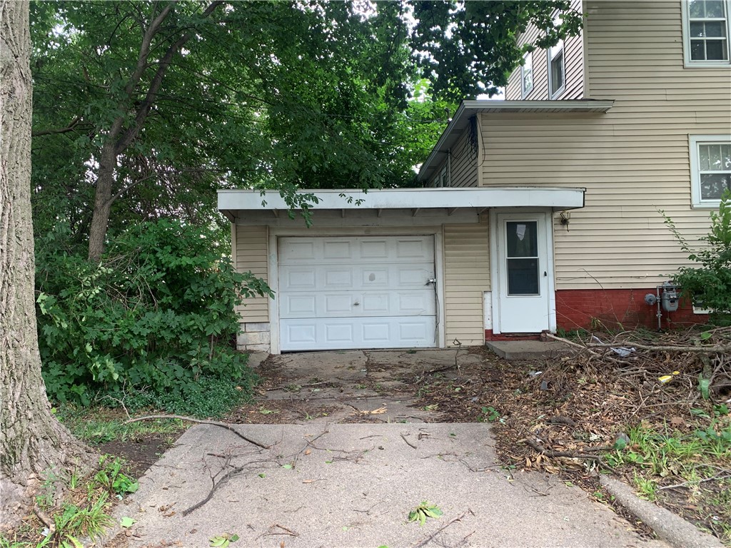 646 West North Street Decatur, IL 62522 - Photo 2 of 11 Gallery Image 2