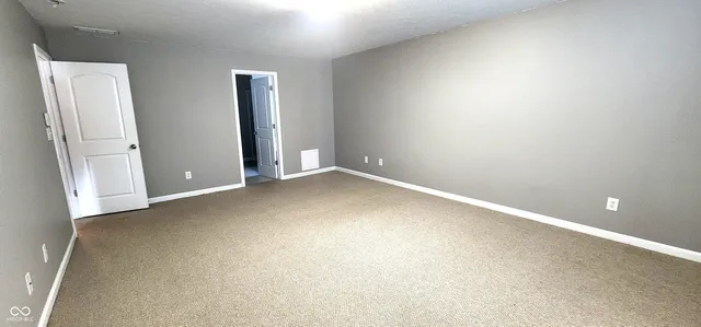 $2,200 | 5923 Edelle Drive, Indianapolis, IN 46237