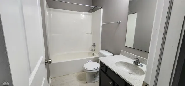 $2,200 | 5923 Edelle Drive, Indianapolis, IN 46237