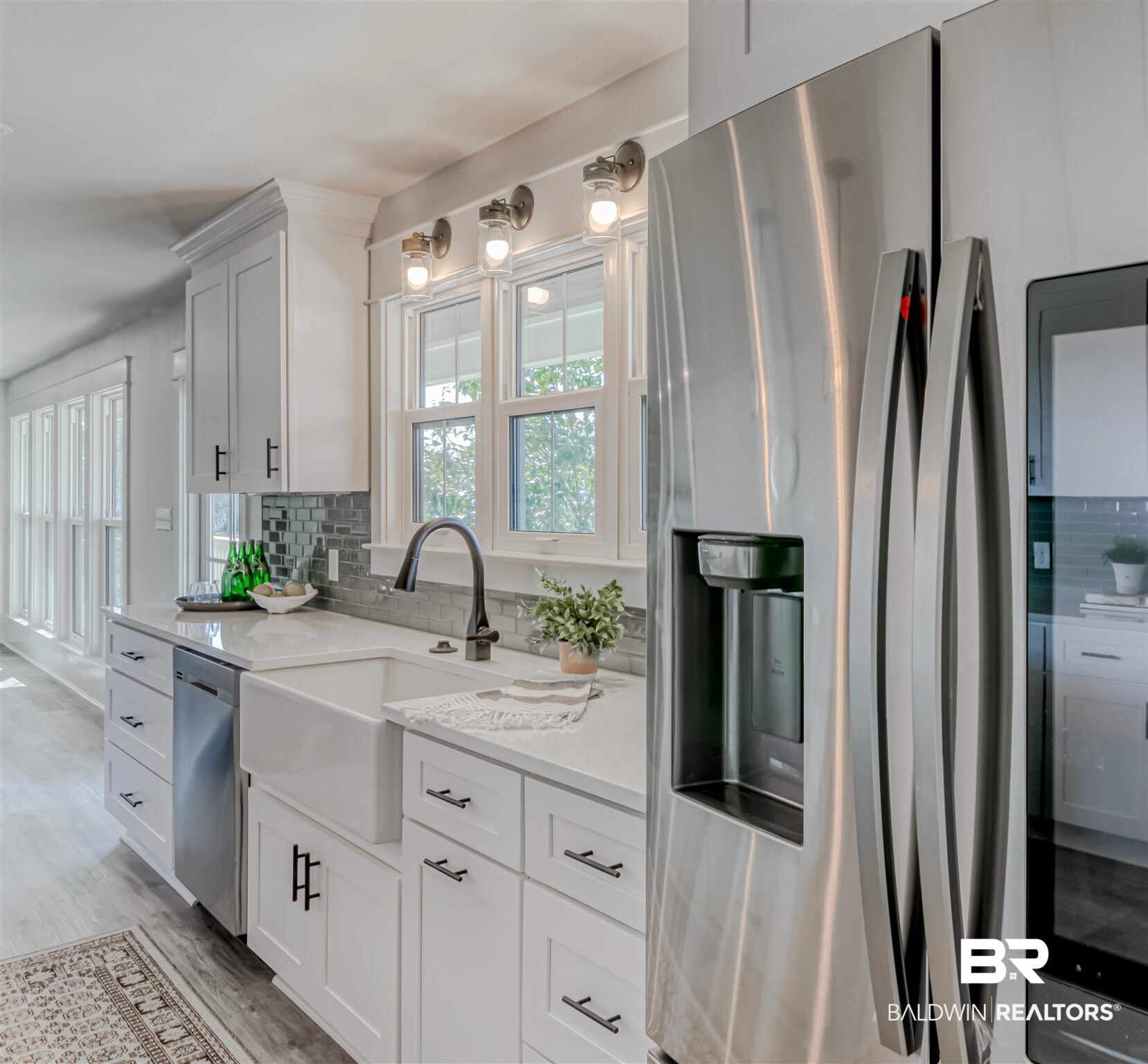 17150 Oyster Bay Road Gulf Shores, AL 36542 - Photo 13 of 41 Kitchen