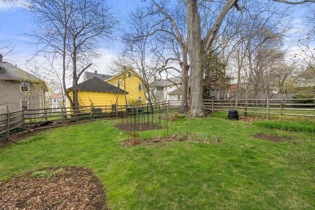 14 Adams Avenue, Unit 14 Watertown, MA 02472 - Photo 33 of 41