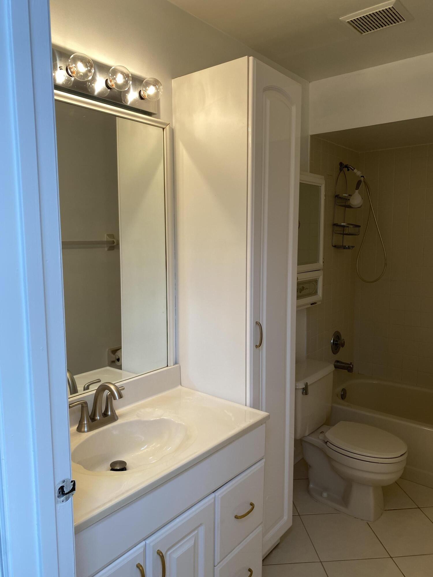 10296 Hidden Springs Court Boca Raton, FL 33498 - Photo 21 of 27 IMG_1726