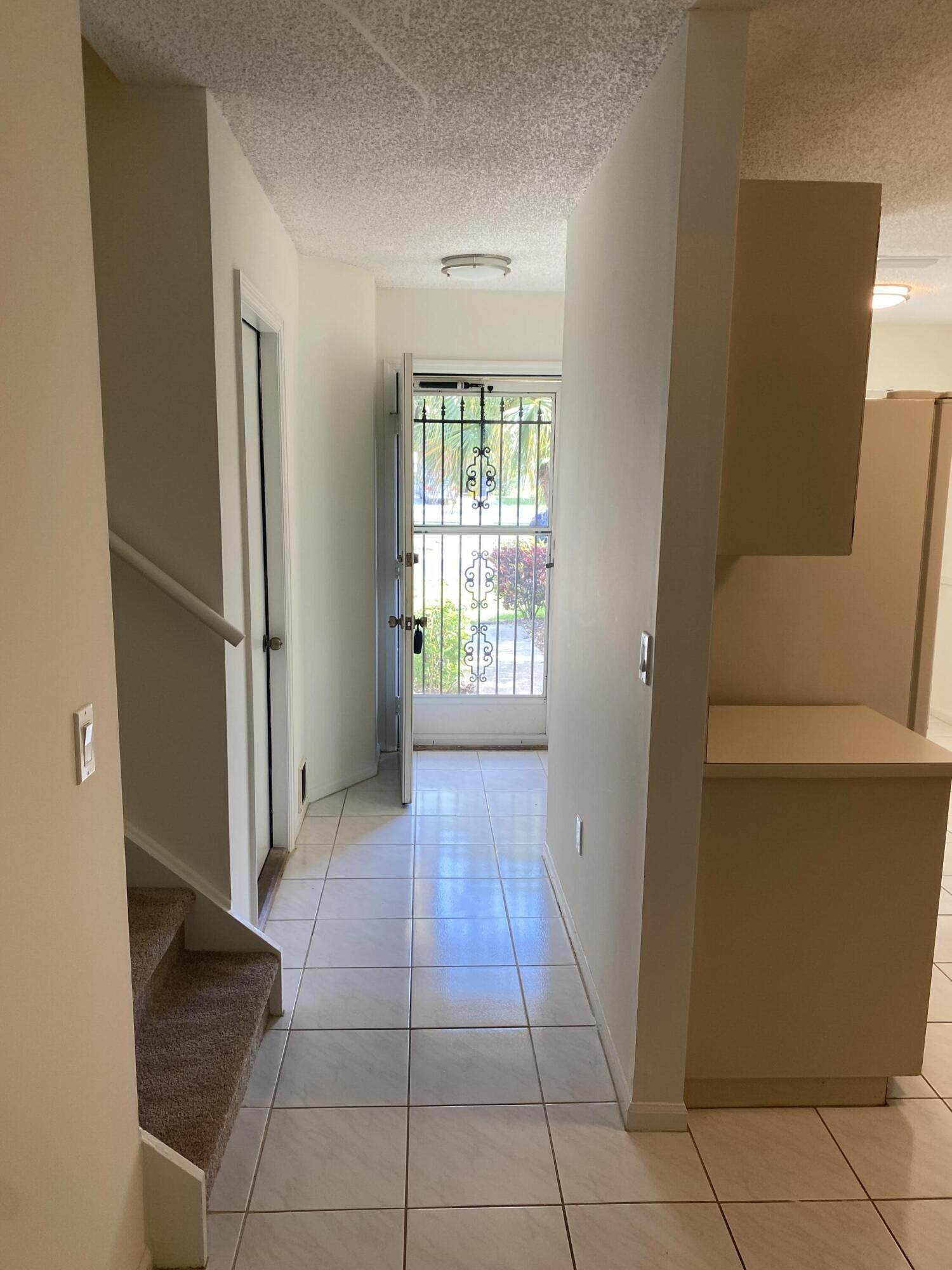 10296 Hidden Springs Court Boca Raton, FL 33498 - Photo 10 of 27 IMG_1708