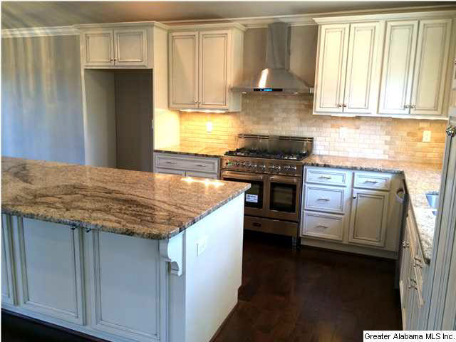 3295 Overton Trail Birmingham, AL 35243 - Photo 7 of 23