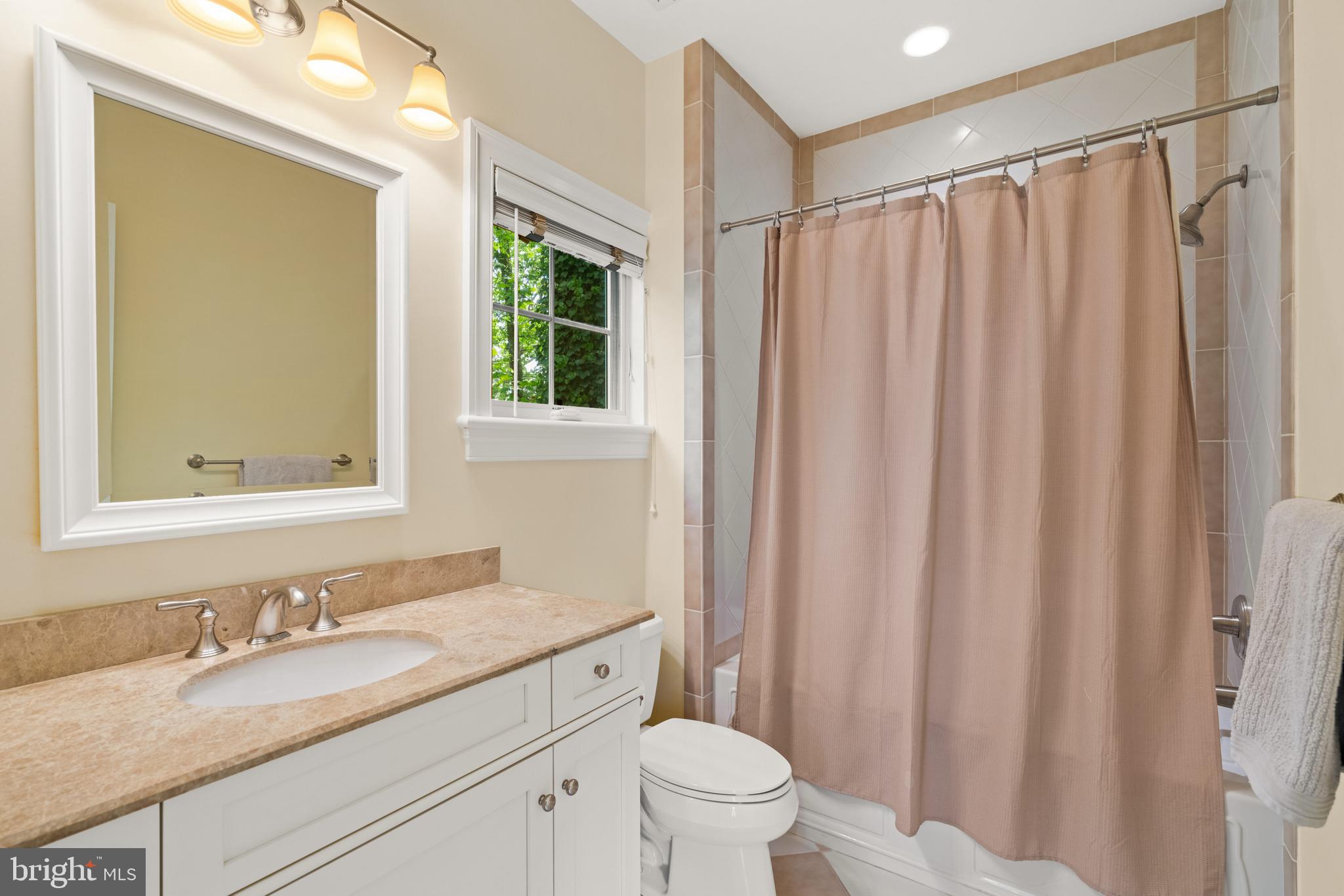 6212 Dahlonega Road Bethesda, MD 20816 - Photo 28 of 39