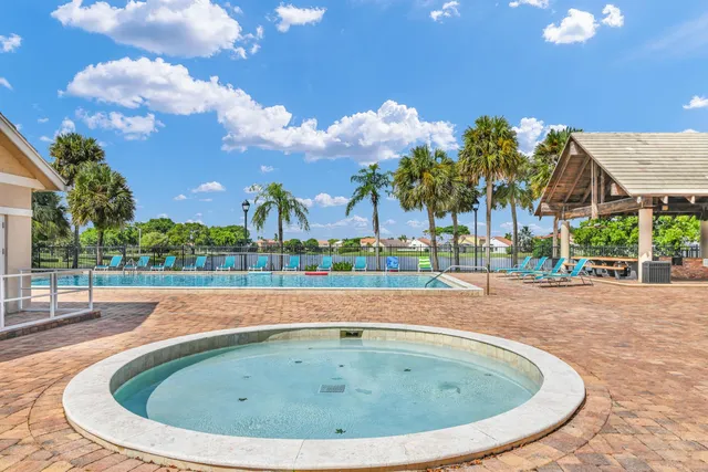 $399,500 | 10296 Windswept Place, Boca Raton, FL 33498