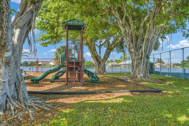 $399,500 | 10296 Windswept Place, Boca Raton, FL 33498