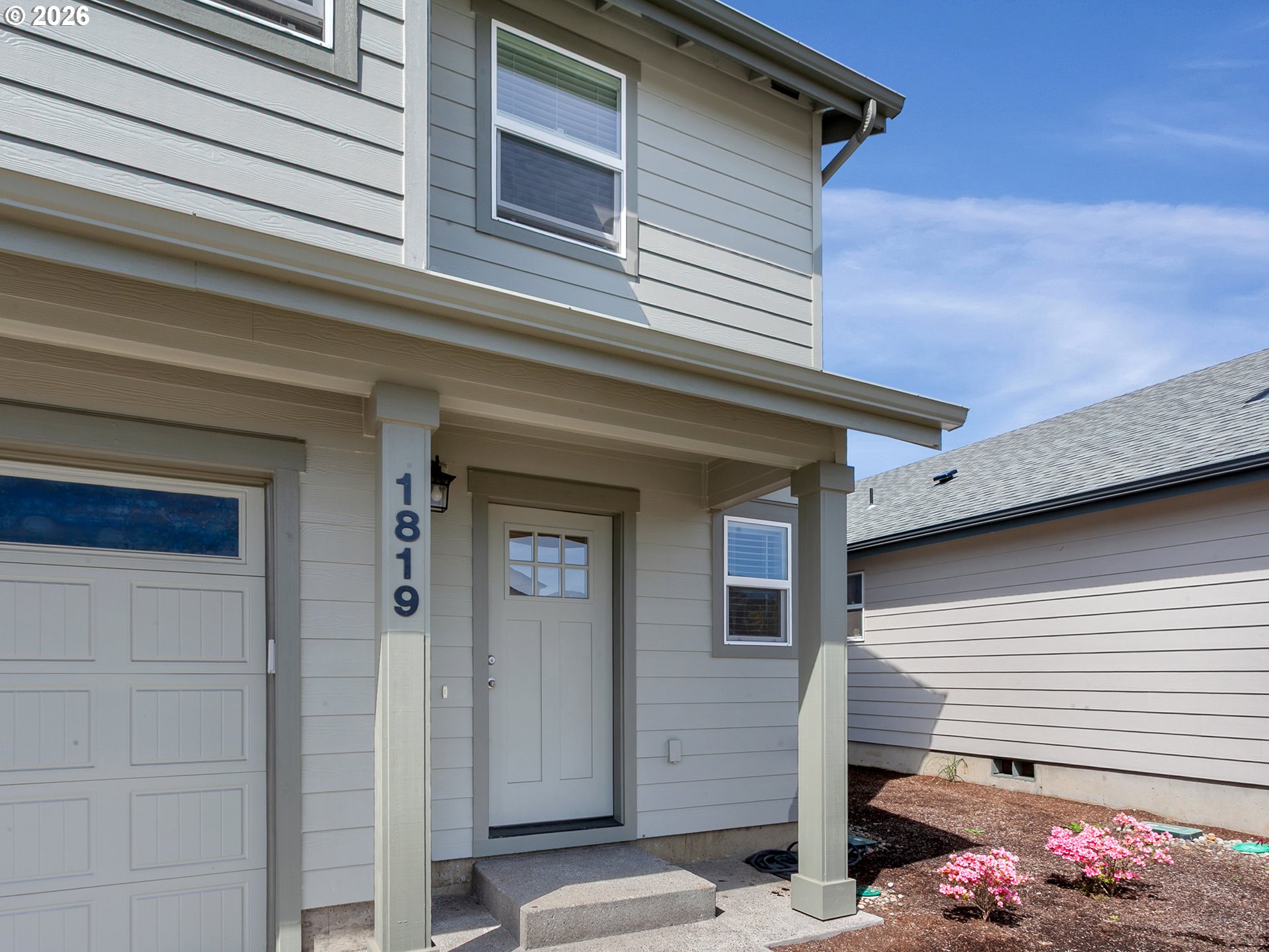 1819 Southeast Blueberry Street Dallas, OR 97338 - Photo 4 of 47