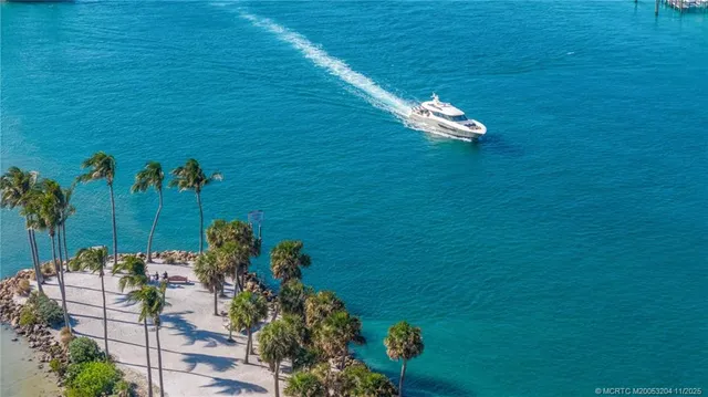 $1,949,000 | 340 Highway 1, Unit 101, Jupiter, FL 33477