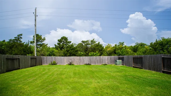 $2,650 | 6532 Geisler Crossing Lane, Dickinson, TX 77539