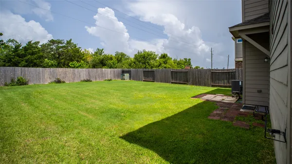$2,650 | 6532 Geisler Crossing Lane, Dickinson, TX 77539