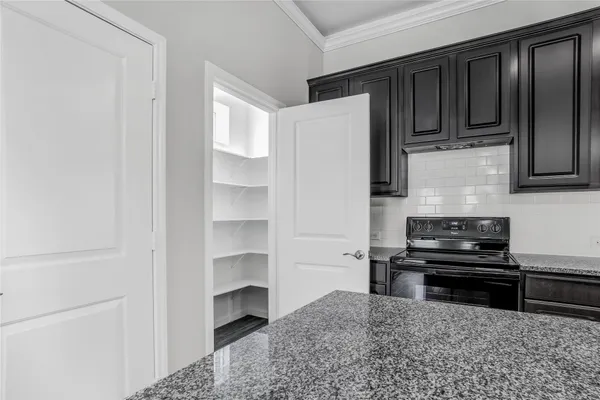 $2,650 | 6532 Geisler Crossing Lane, Dickinson, TX 77539