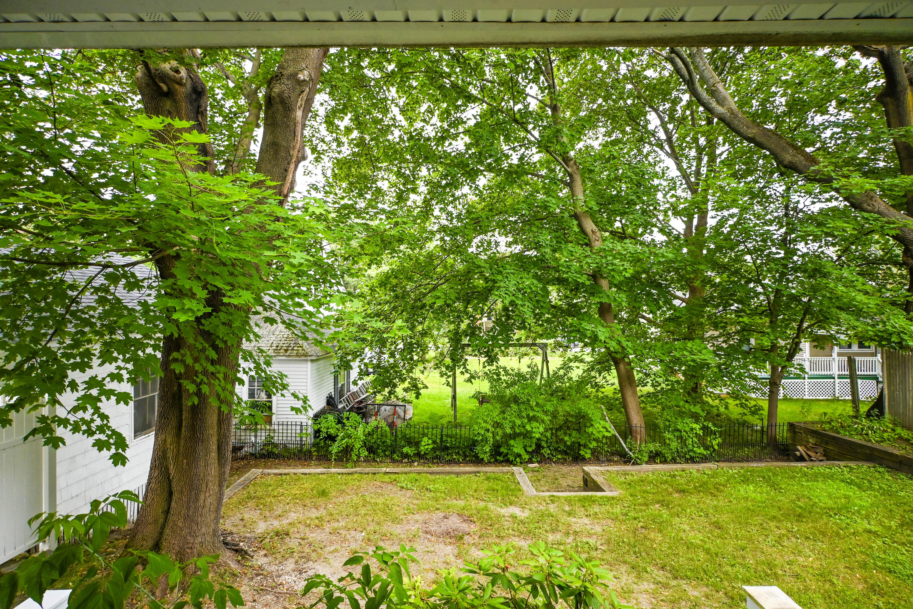 18 Colonial Road, Unit 18 Portland, ME 04102 - Photo 5 of 33 18Colonial-5