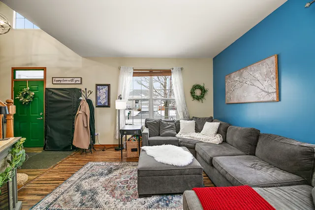 $455,000 | 164 Palmer Drive, Bolingbrook, IL 60490