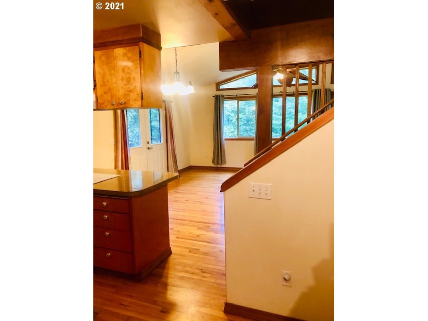 311 Panda Road Washougal, WA 98671 - Photo 12 of 21 a view of an entryway